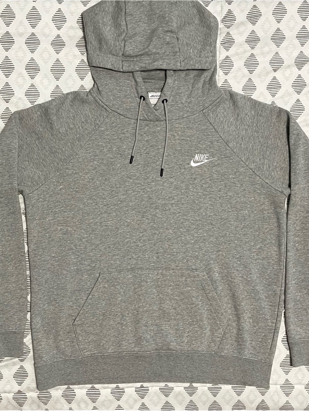 Nike Sportswear Essential Fleece Pullover Hoodie - Classic Heather Gray - Size M